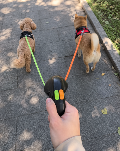 Dualix™ 360° Anti-Tangle Dual Retractable Dog Leash